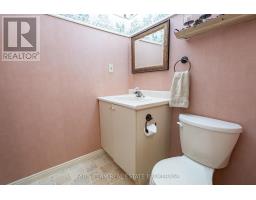 1 Hallen Drive, Penetanguishene, ON L9M1G2 Photo 19