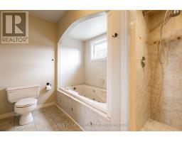 1 Hallen Drive, Penetanguishene, ON L9M1G2 Photo 23