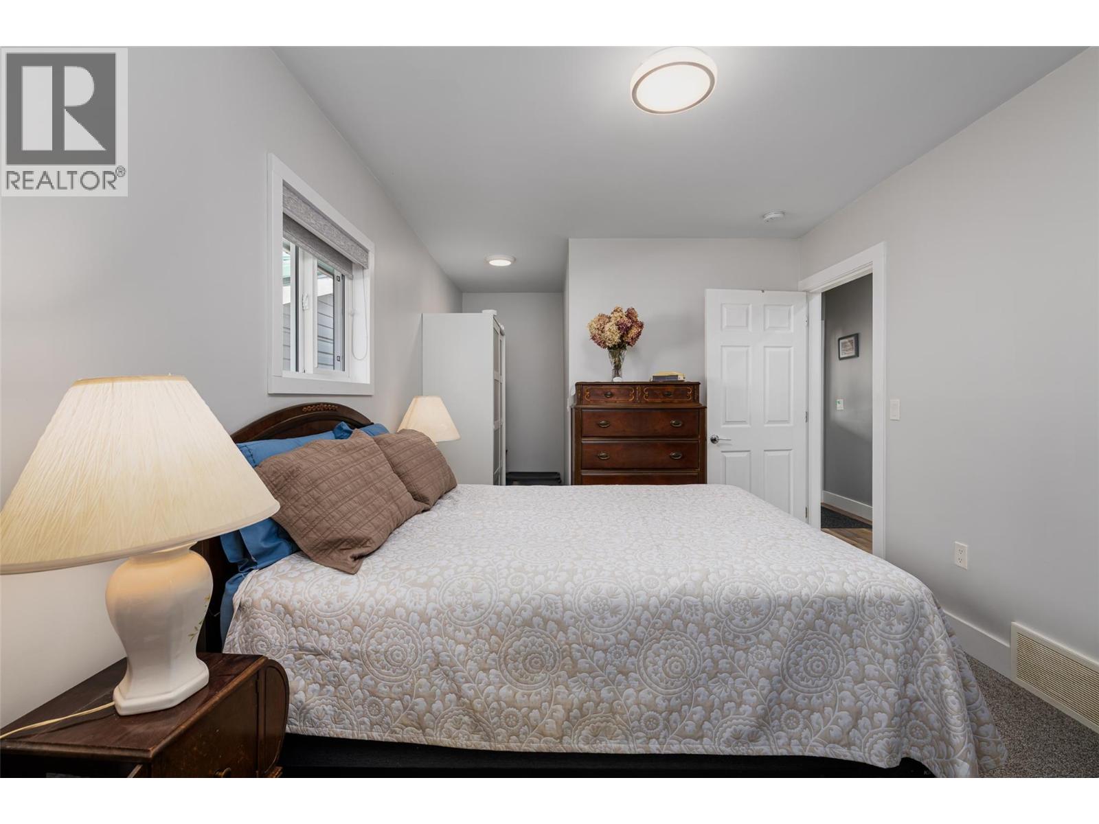 2622 3 Highway - 12