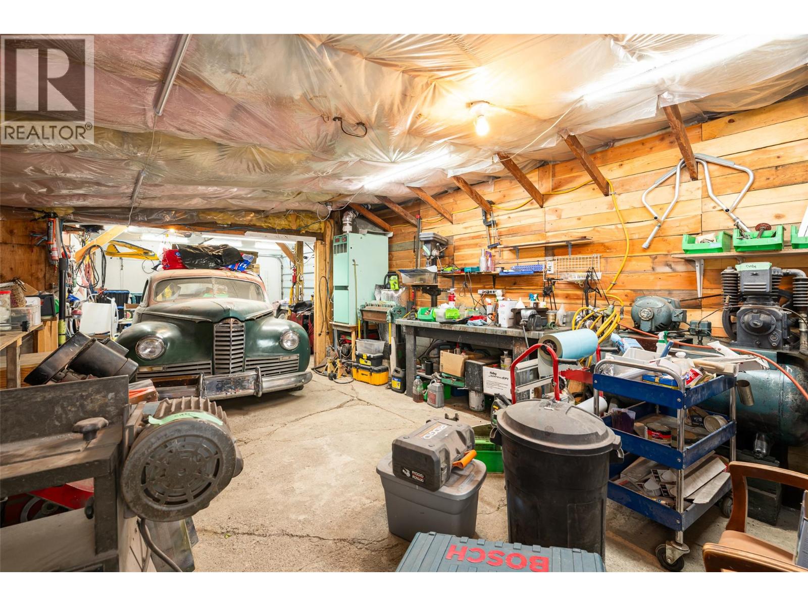 2622 3 Highway - 25