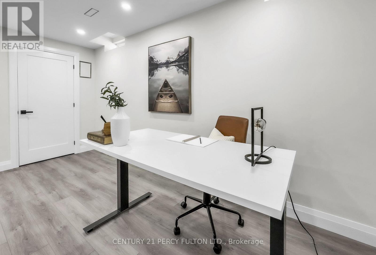 54 CONARTY CRESCENT - 37