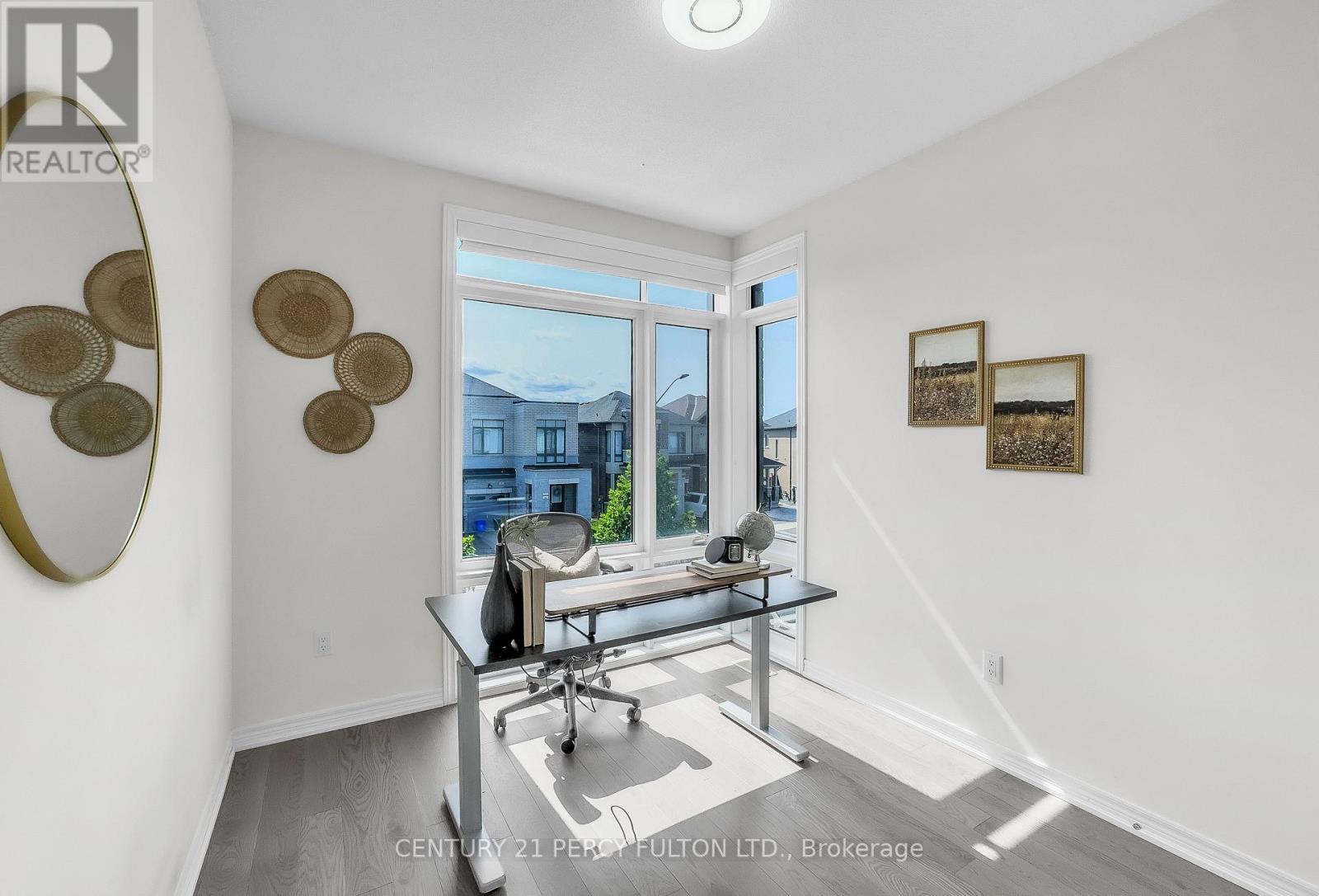 54 CONARTY CRESCENT - 30
