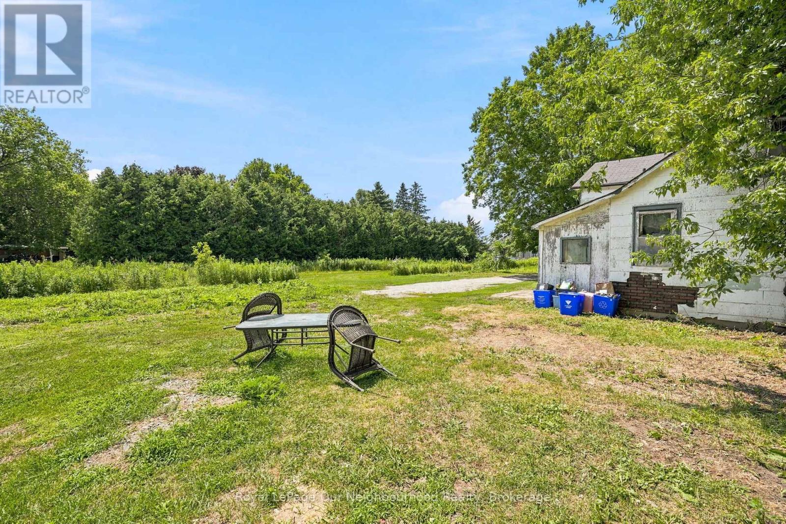 4599 TRULLS ROAD - 10