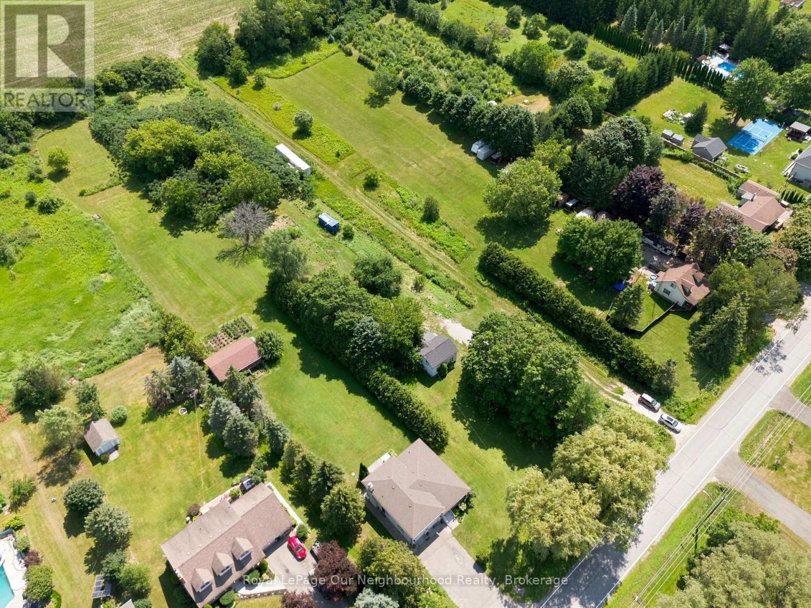 4599 TRULLS ROAD - 3