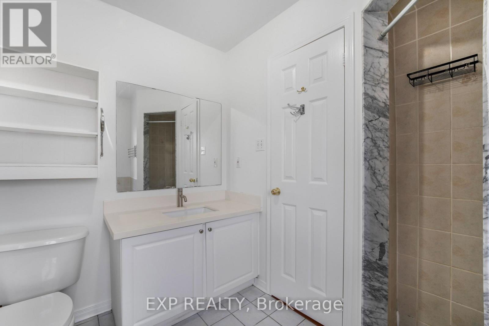 128 OLYMPIA CRESCENT - 15