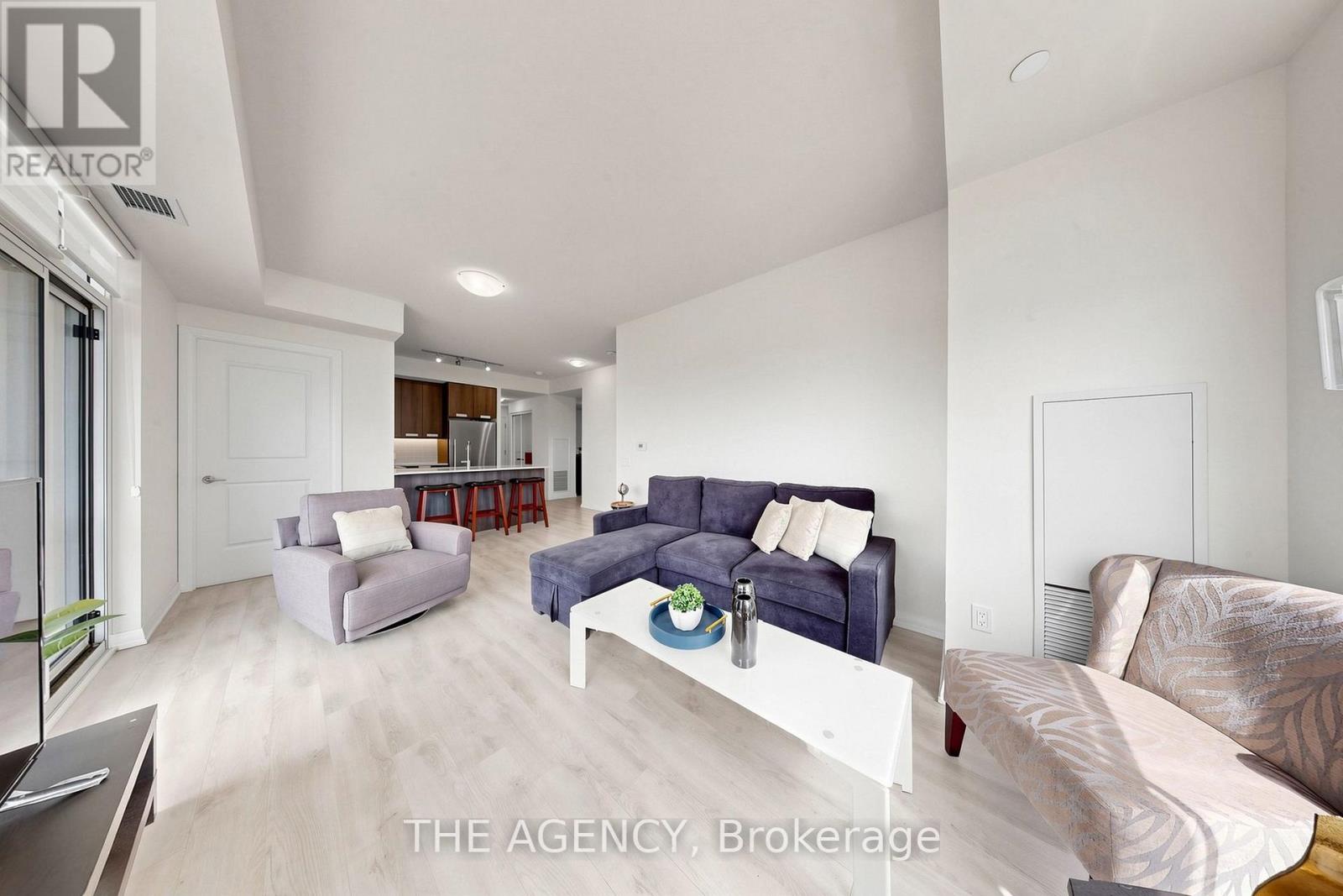 #1404 65 WATERGARDEN DRIVE - 15