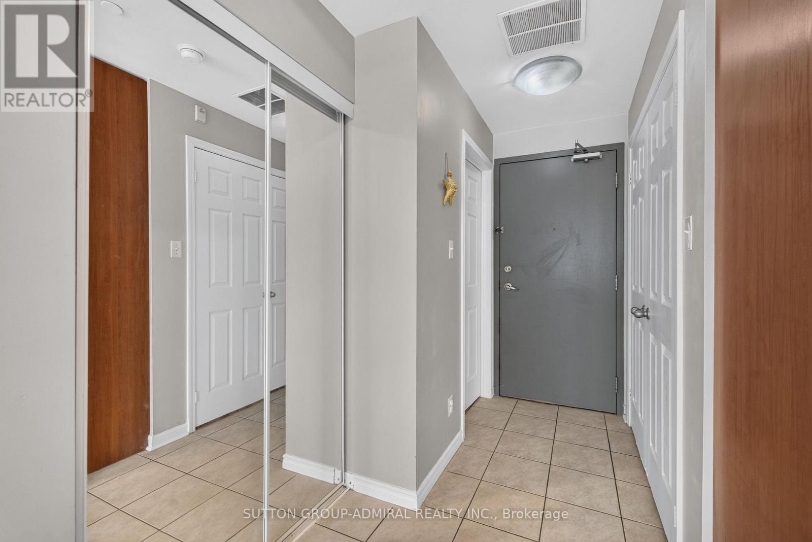 #213 3075 THOMAS STREET - 3