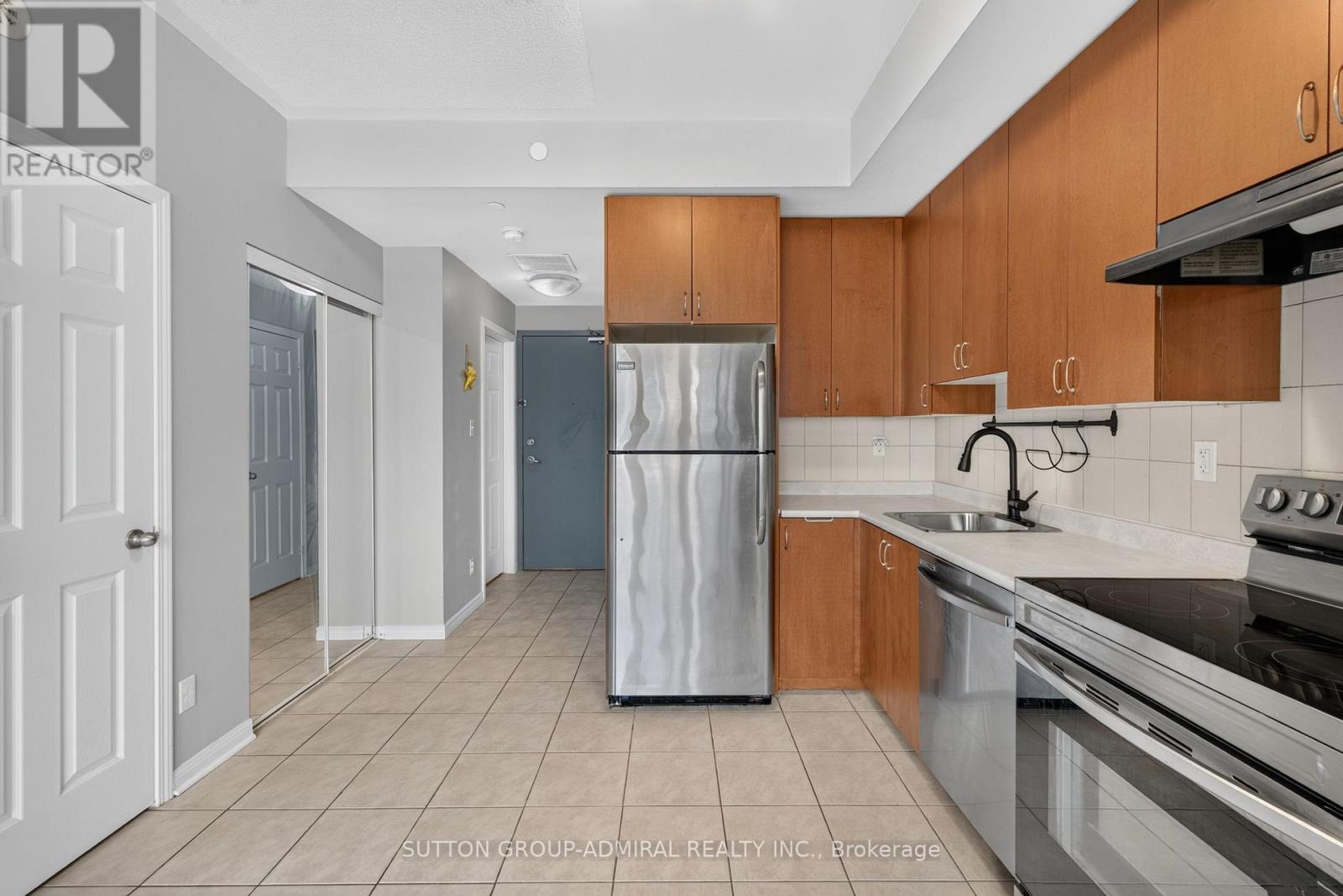 #213 3075 THOMAS STREET - 7