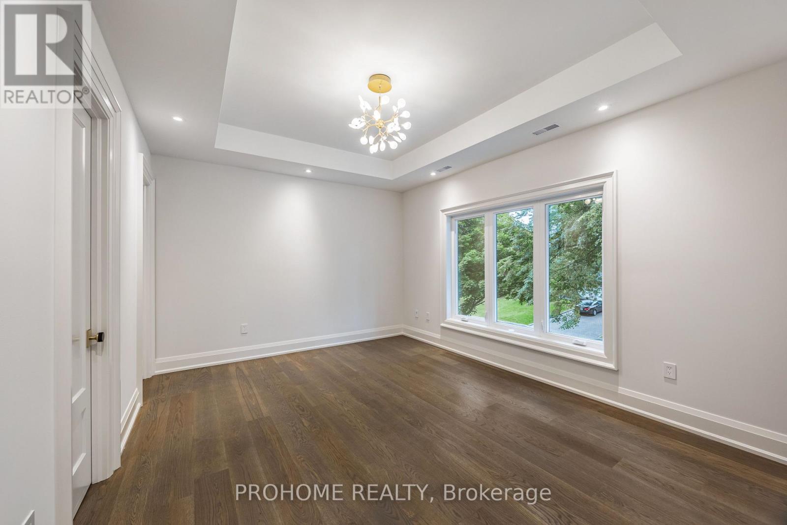 166 KRIEGHOFF AVENUE - Image 37