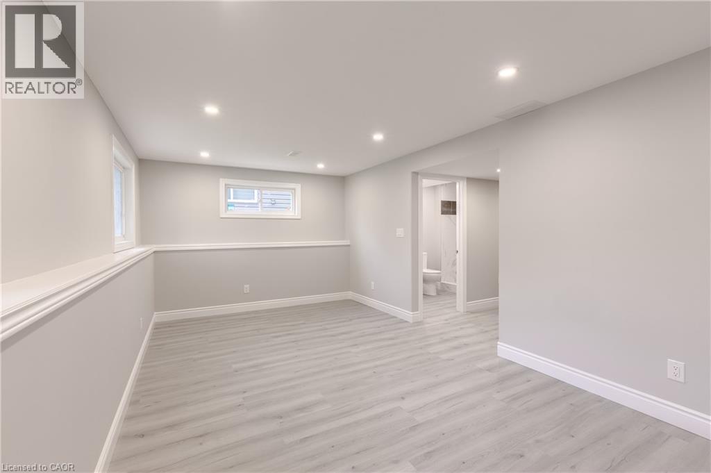 59 IRON GATE Street - 24