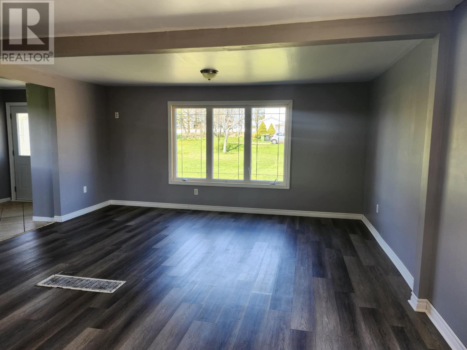 654 Junction Road - 4