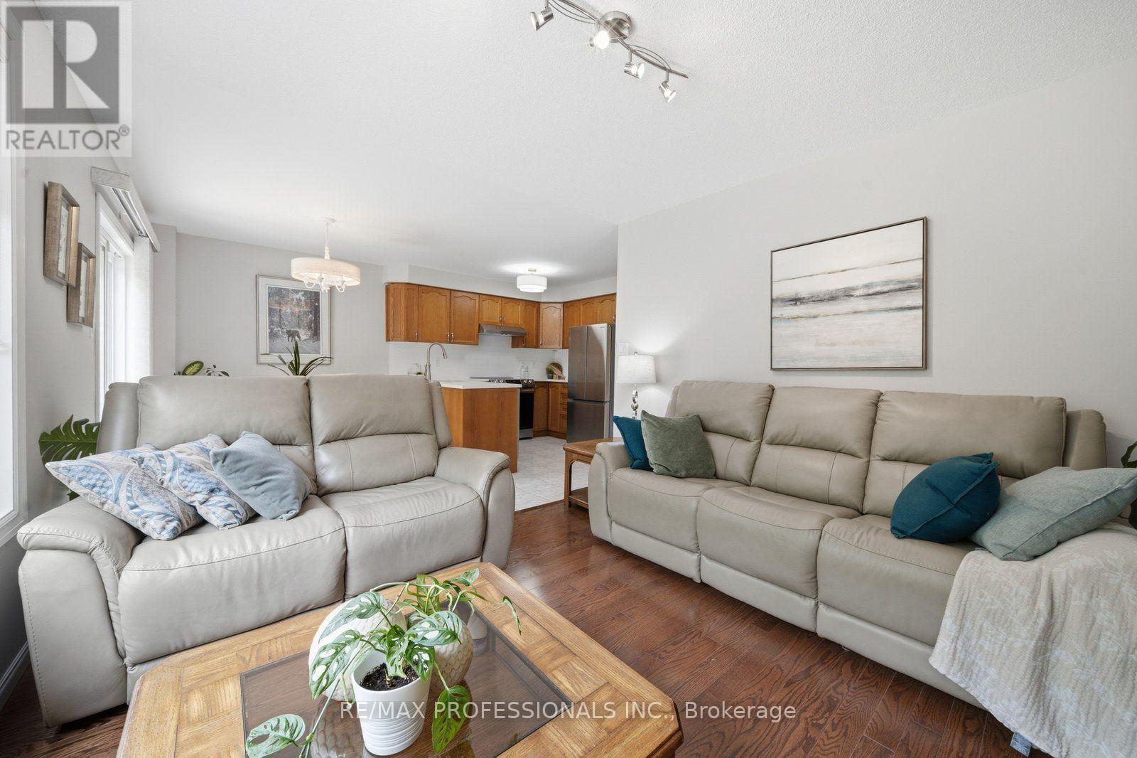 200 MORRISON DRIVE - 14