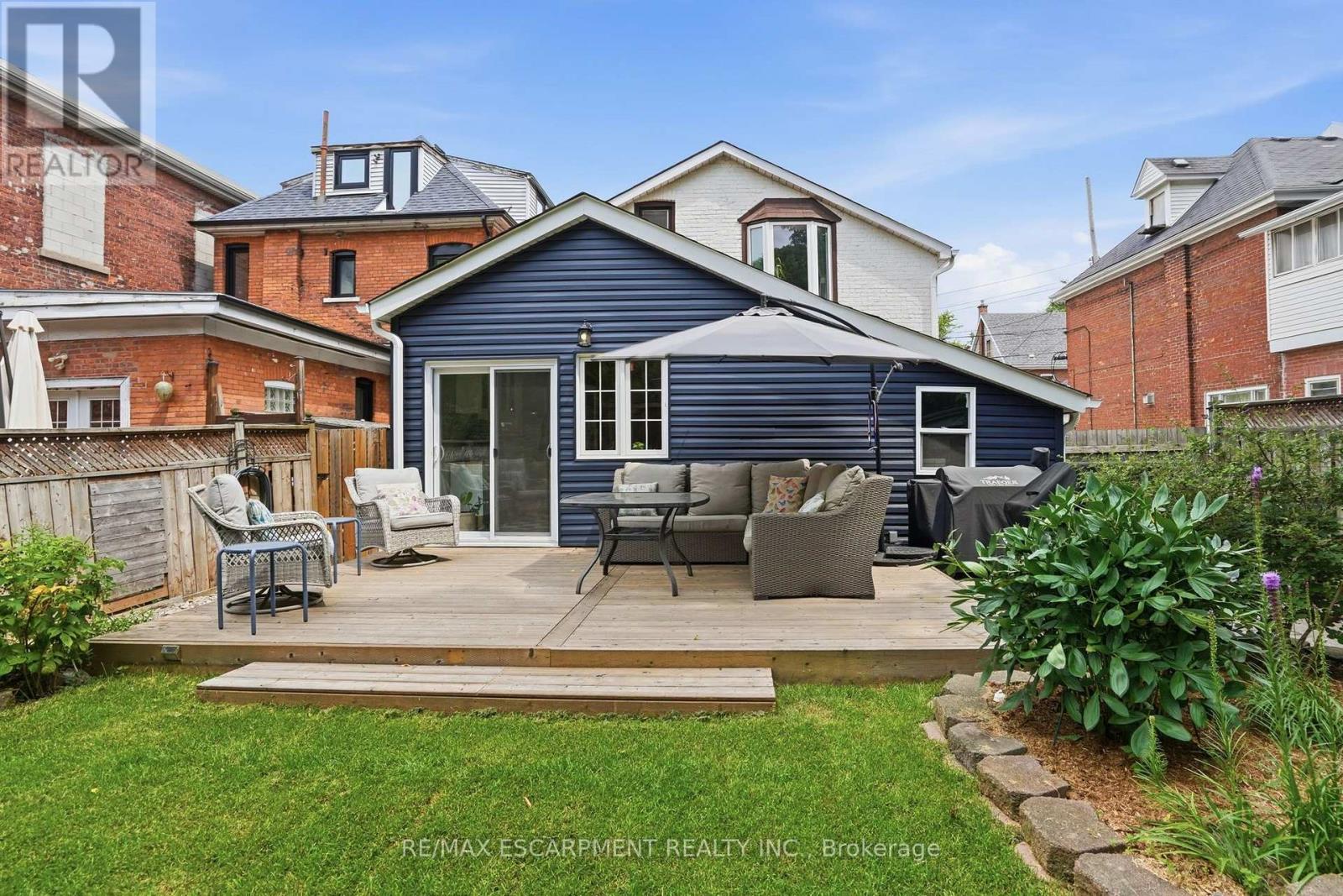62 ALANSON STREET - 44