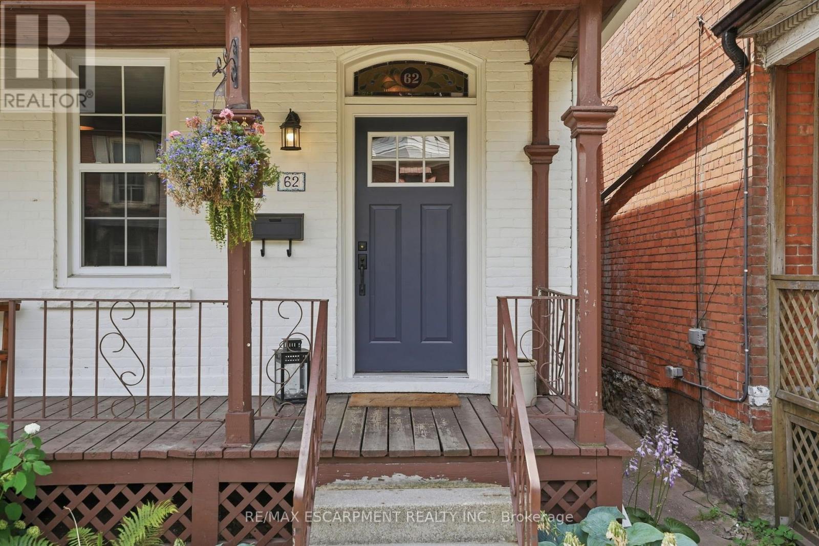62 ALANSON STREET - 6