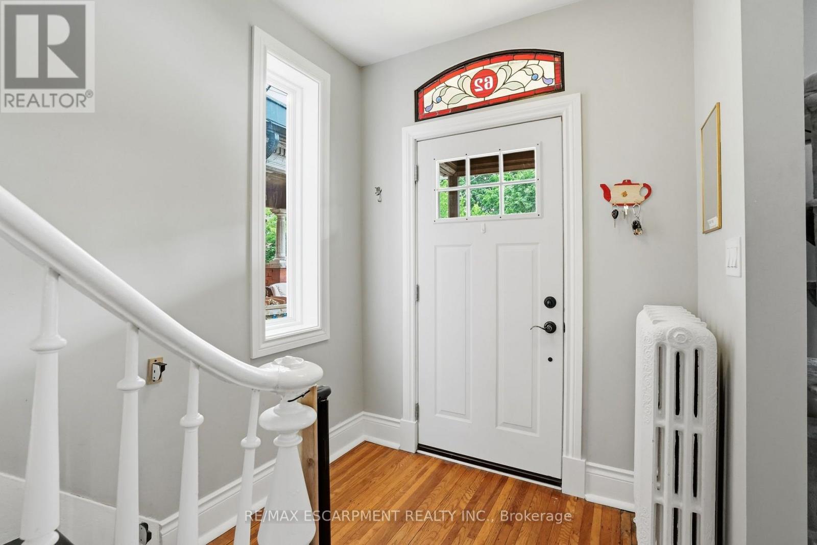 62 ALANSON STREET - 9