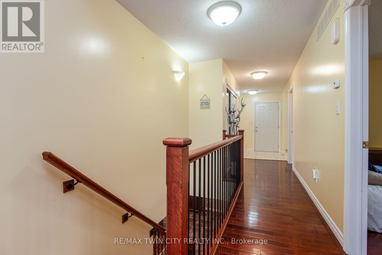 190 LASCHINGER BOULEVARD - 21