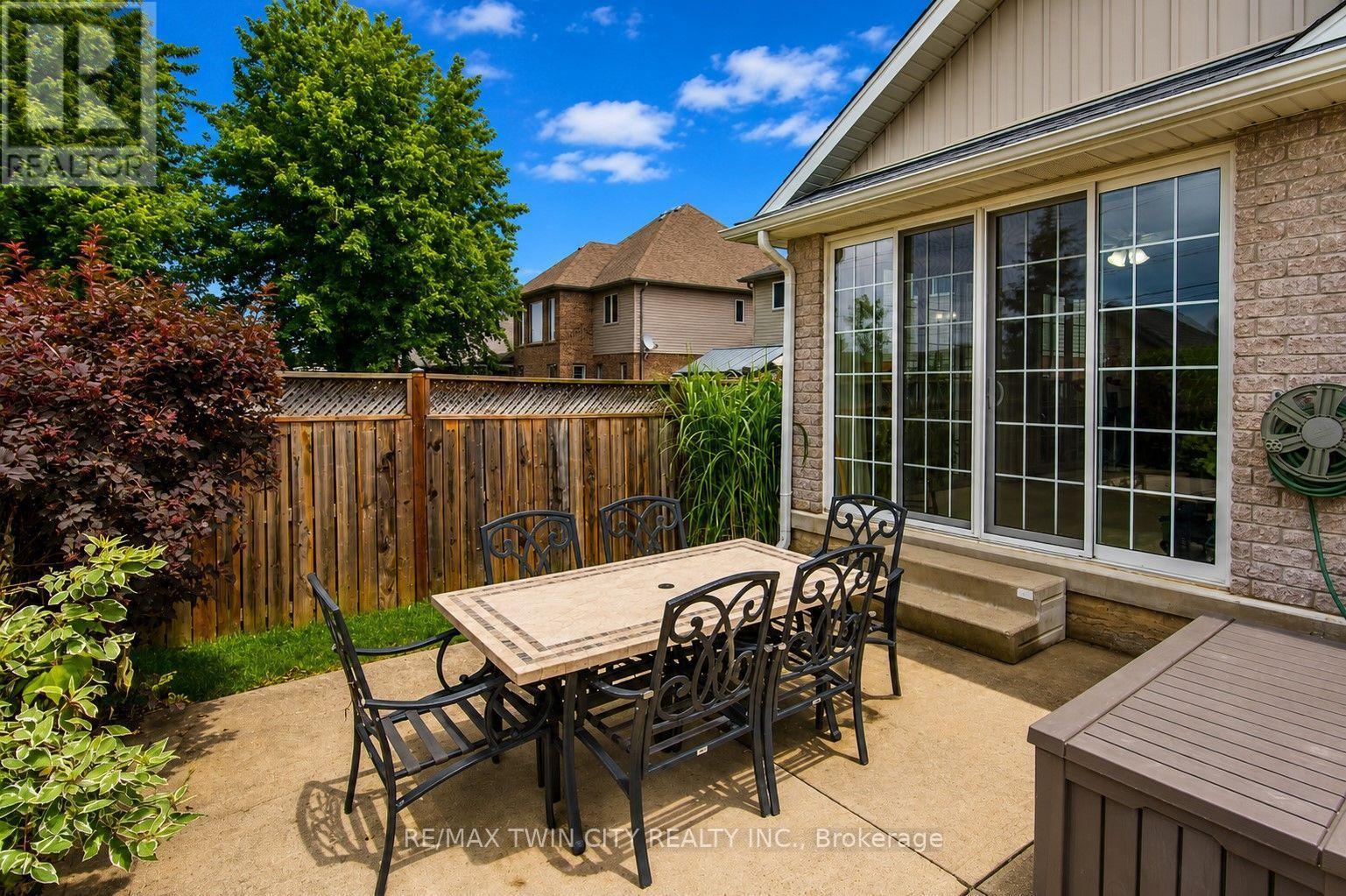 190 LASCHINGER BOULEVARD - 41