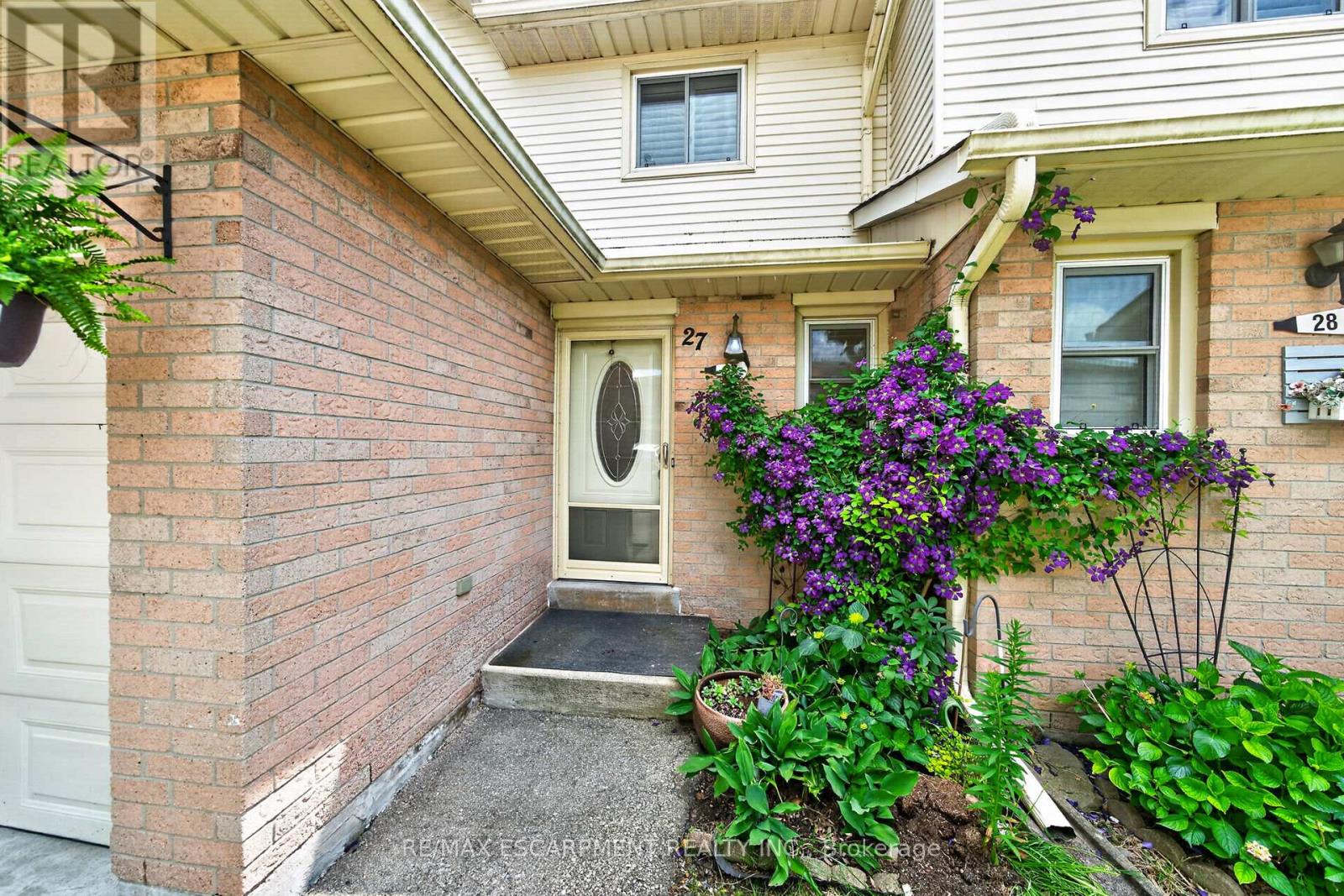 #27 860 RYMAL ROAD E - 2