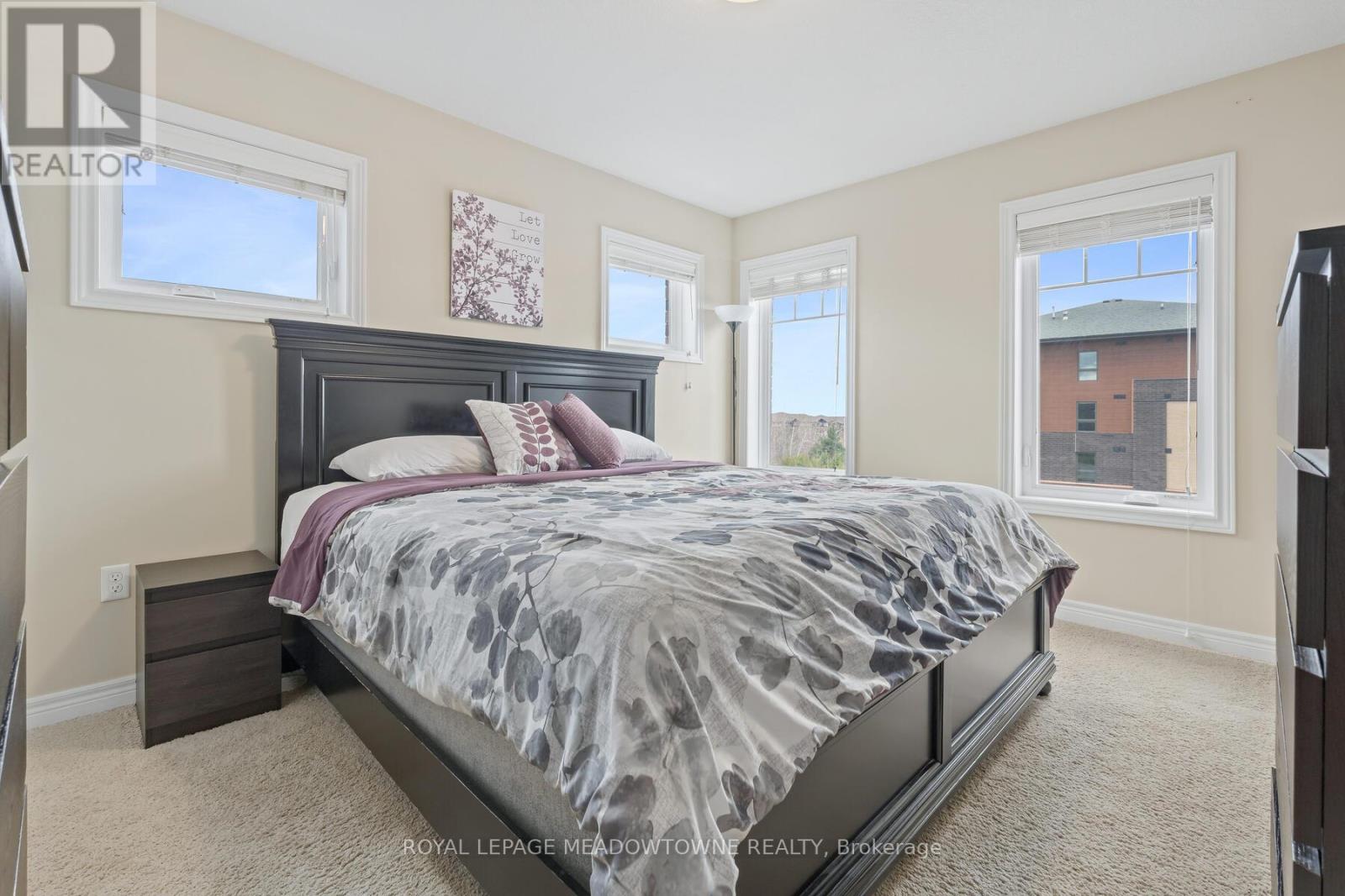 #20 39 KAY CRESCENT - 18