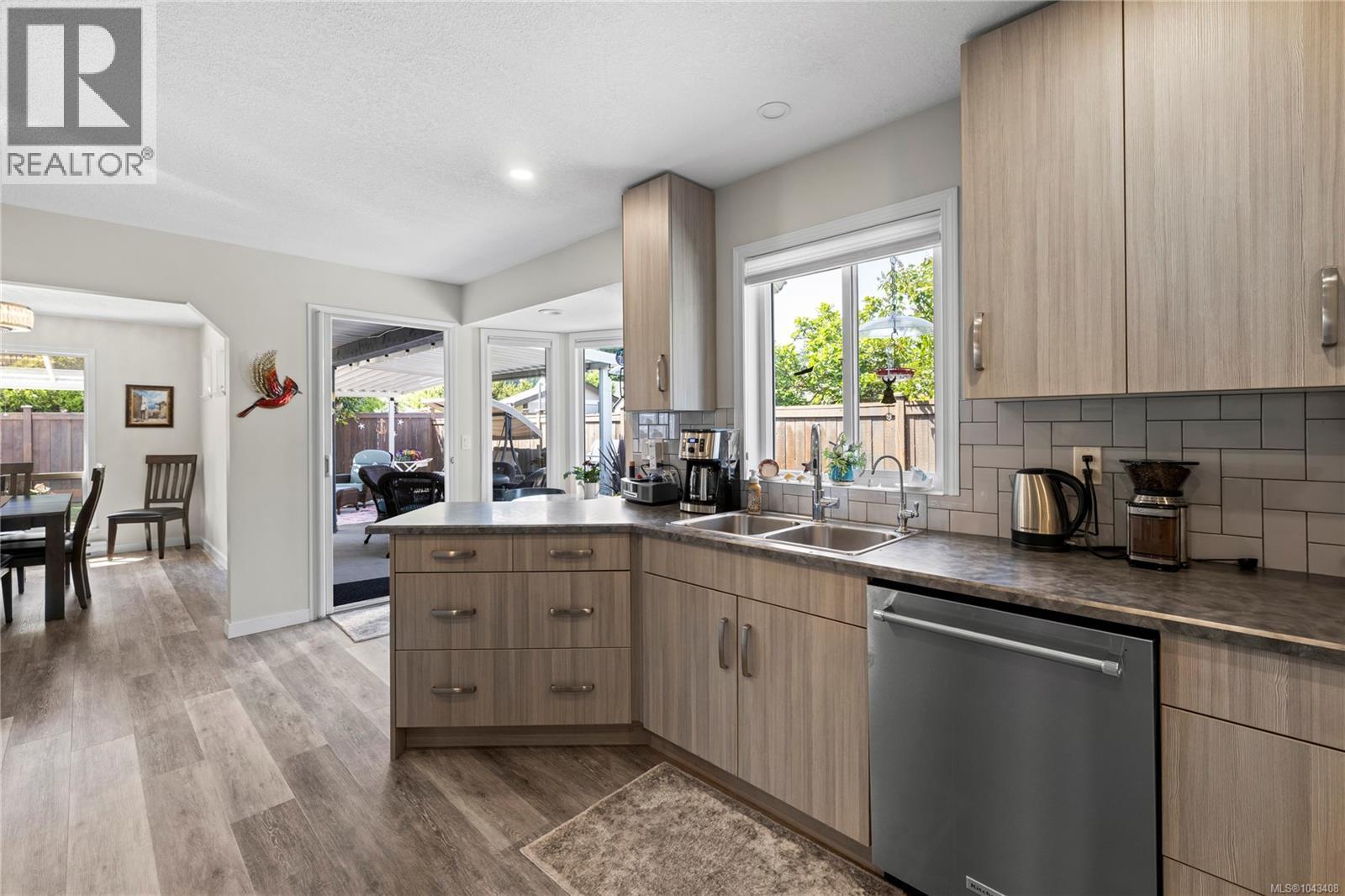 1332 Chesterton Pl - 24