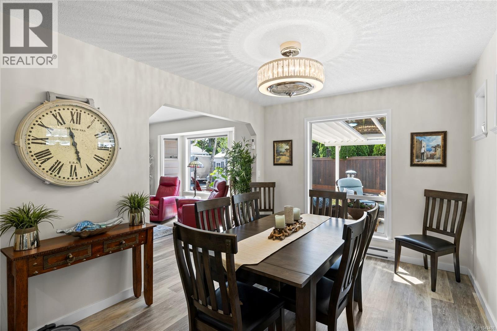 1332 Chesterton Pl - Image 3
