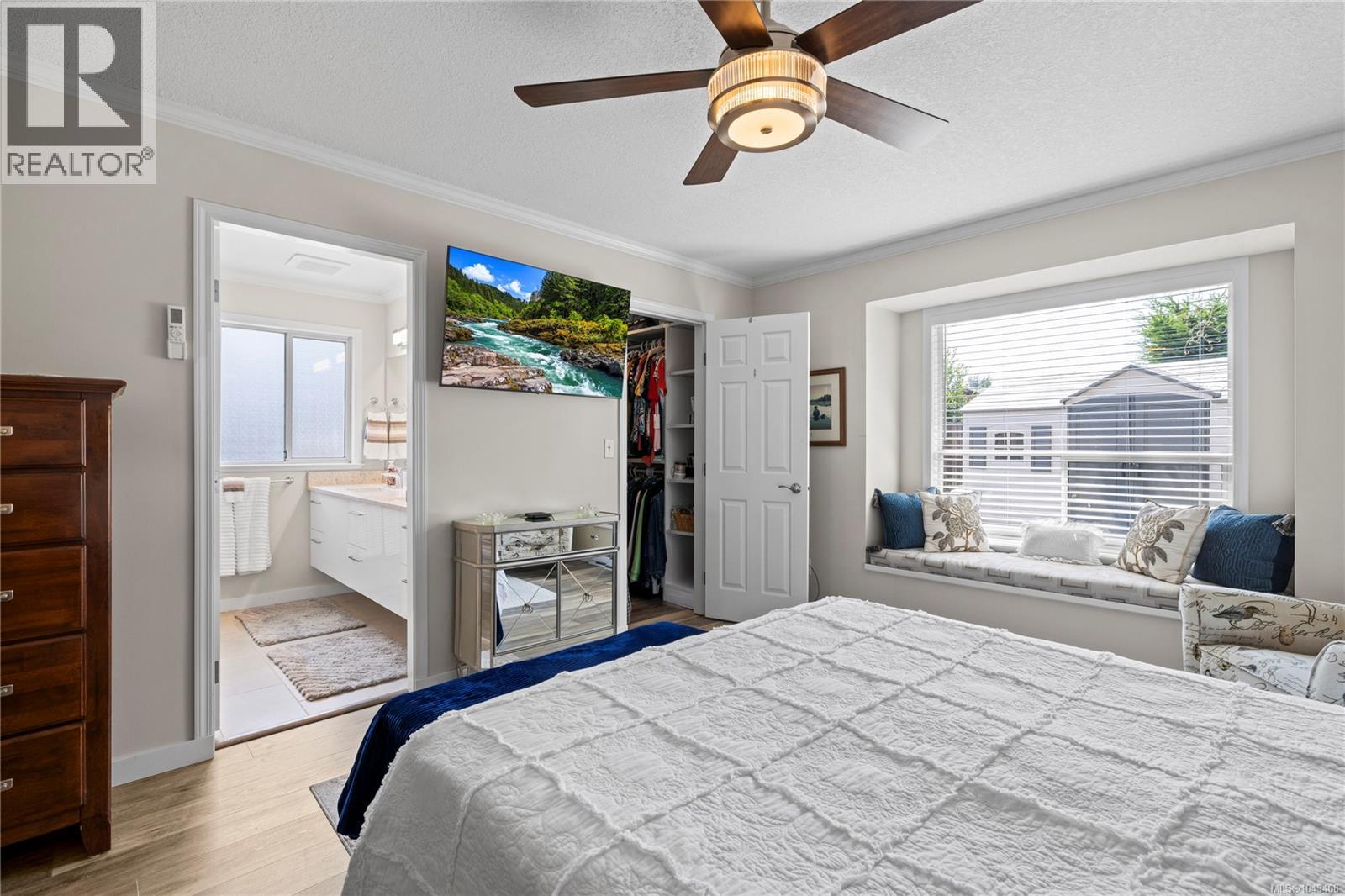 1332 Chesterton Pl - 31