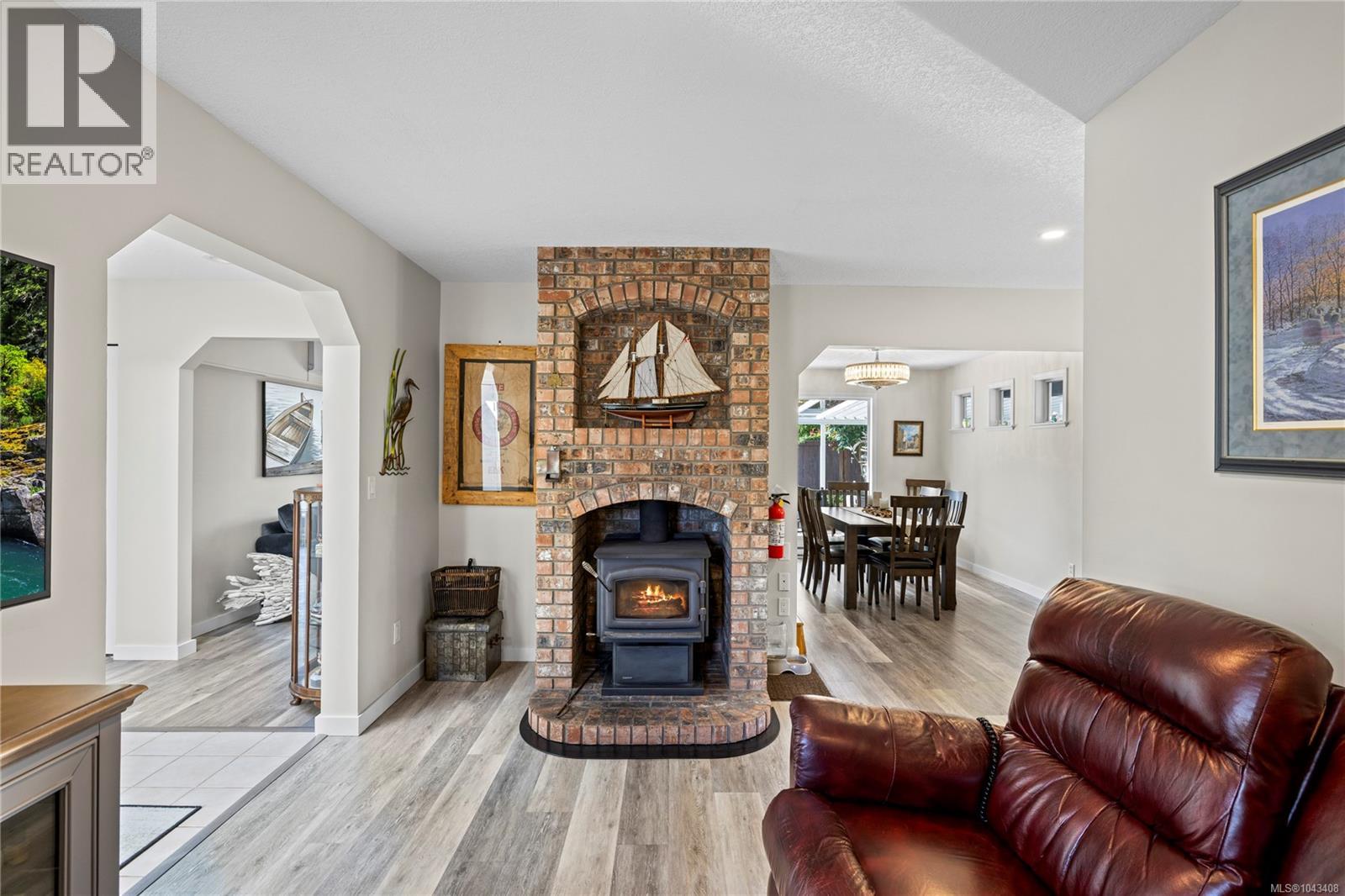 1332 Chesterton Pl - 6