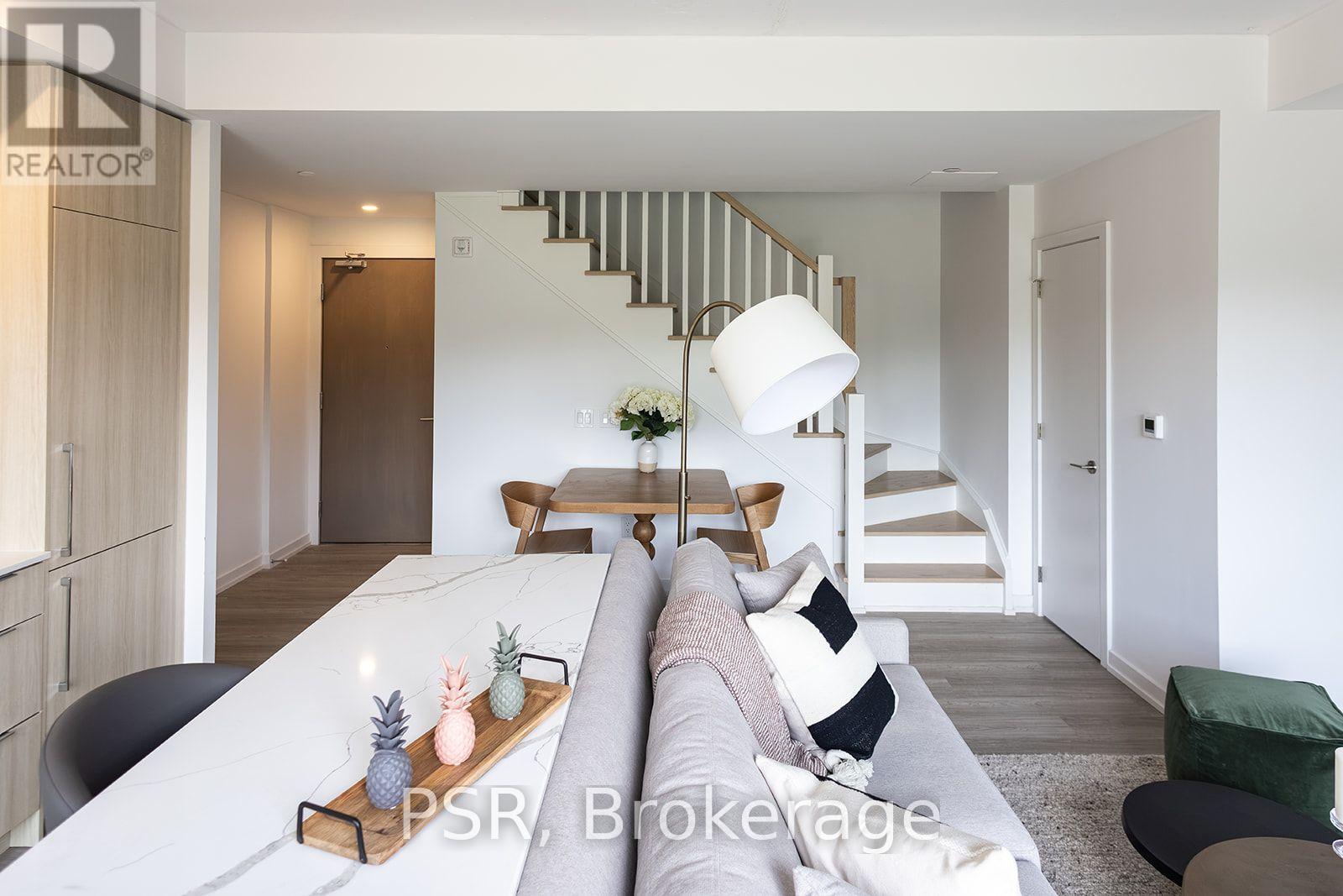 #108 100 CARRICK TRAIL - 2