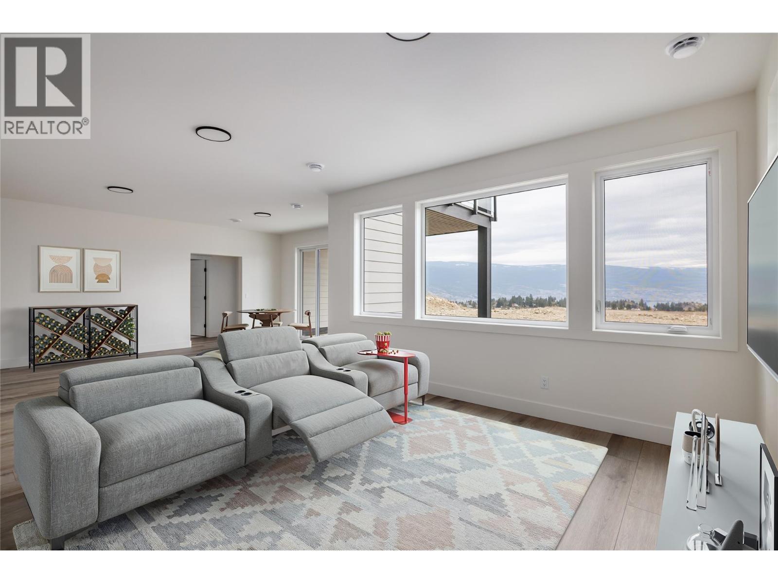 17567 Dickinson Place, Summerland
