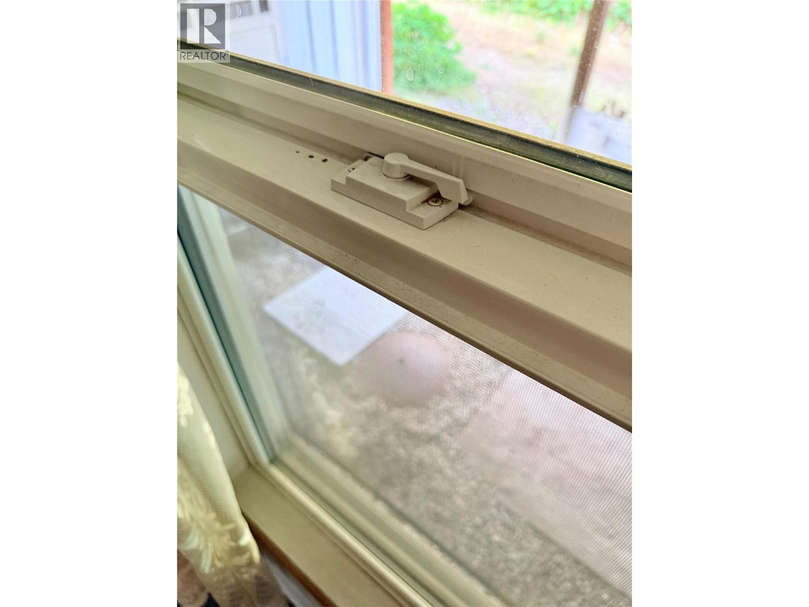 627 Swanson Place - 18