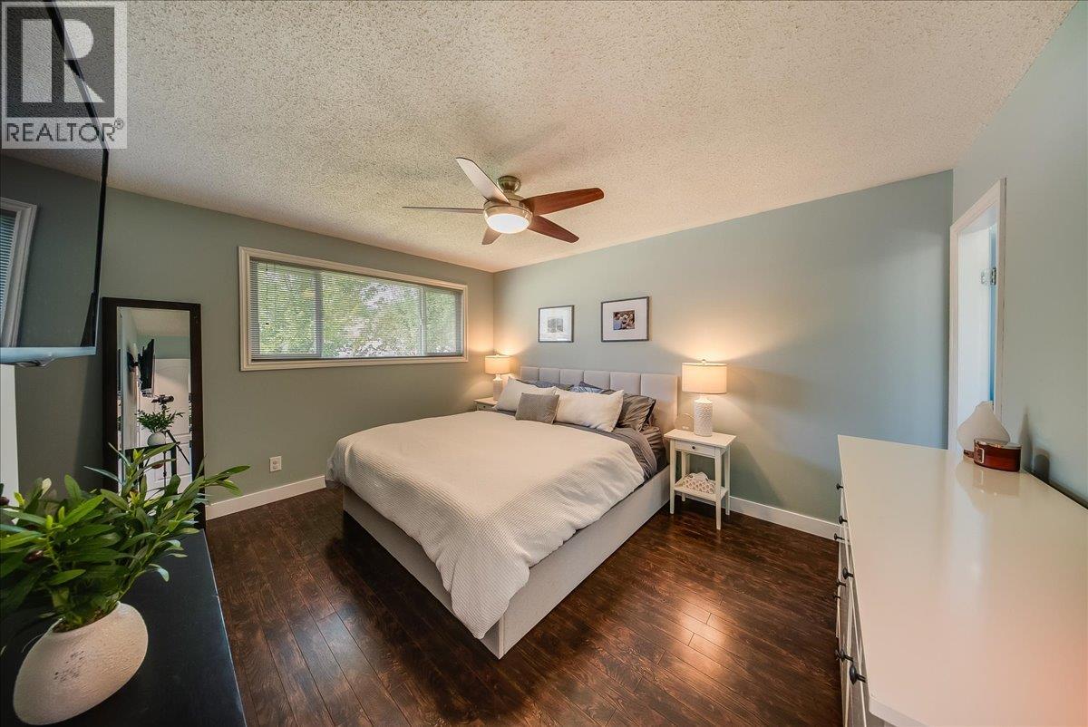 70 WALNUT Avenue - 13