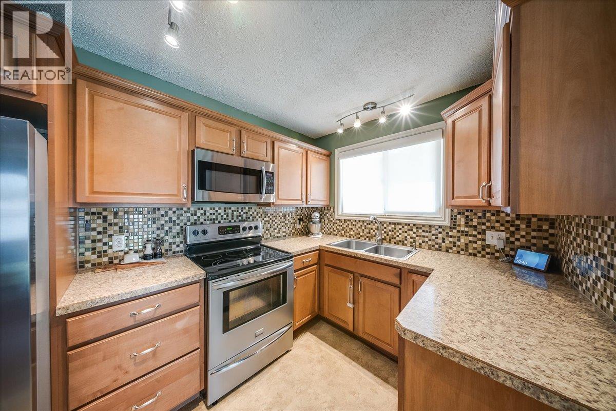 70 WALNUT Avenue - 10