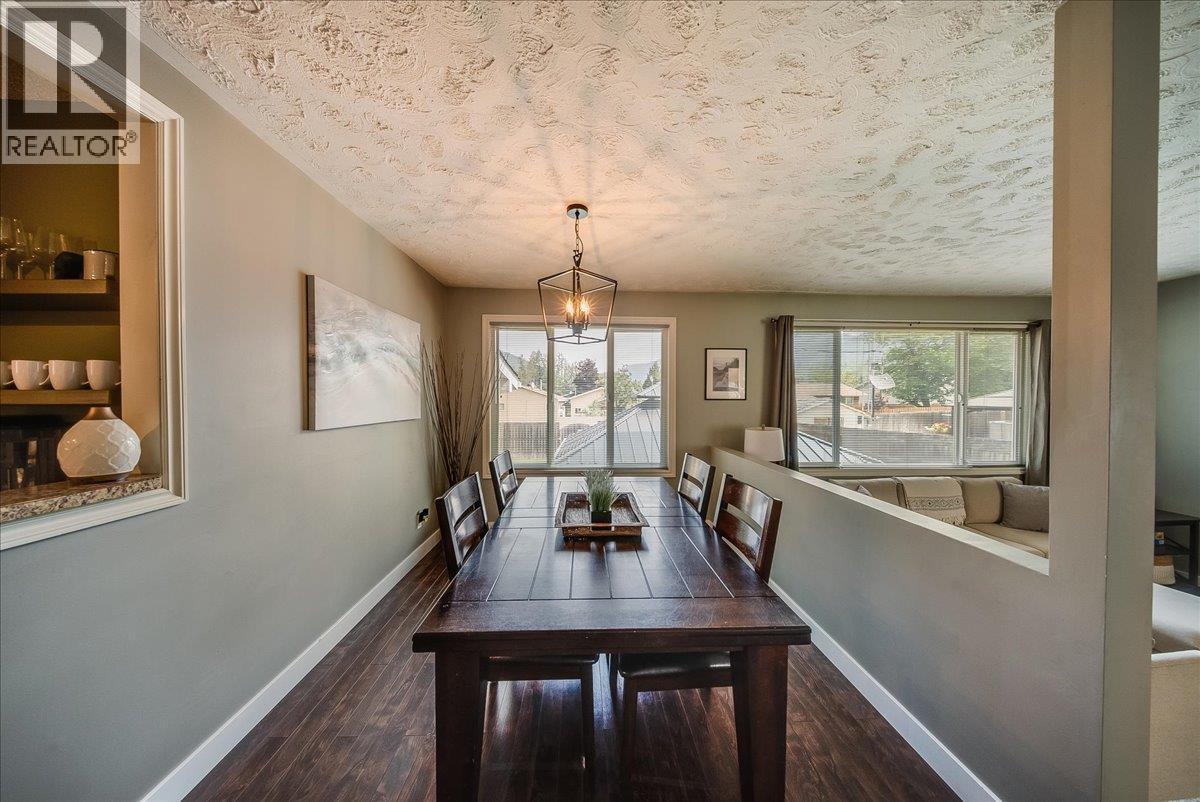 70 WALNUT Avenue - 7