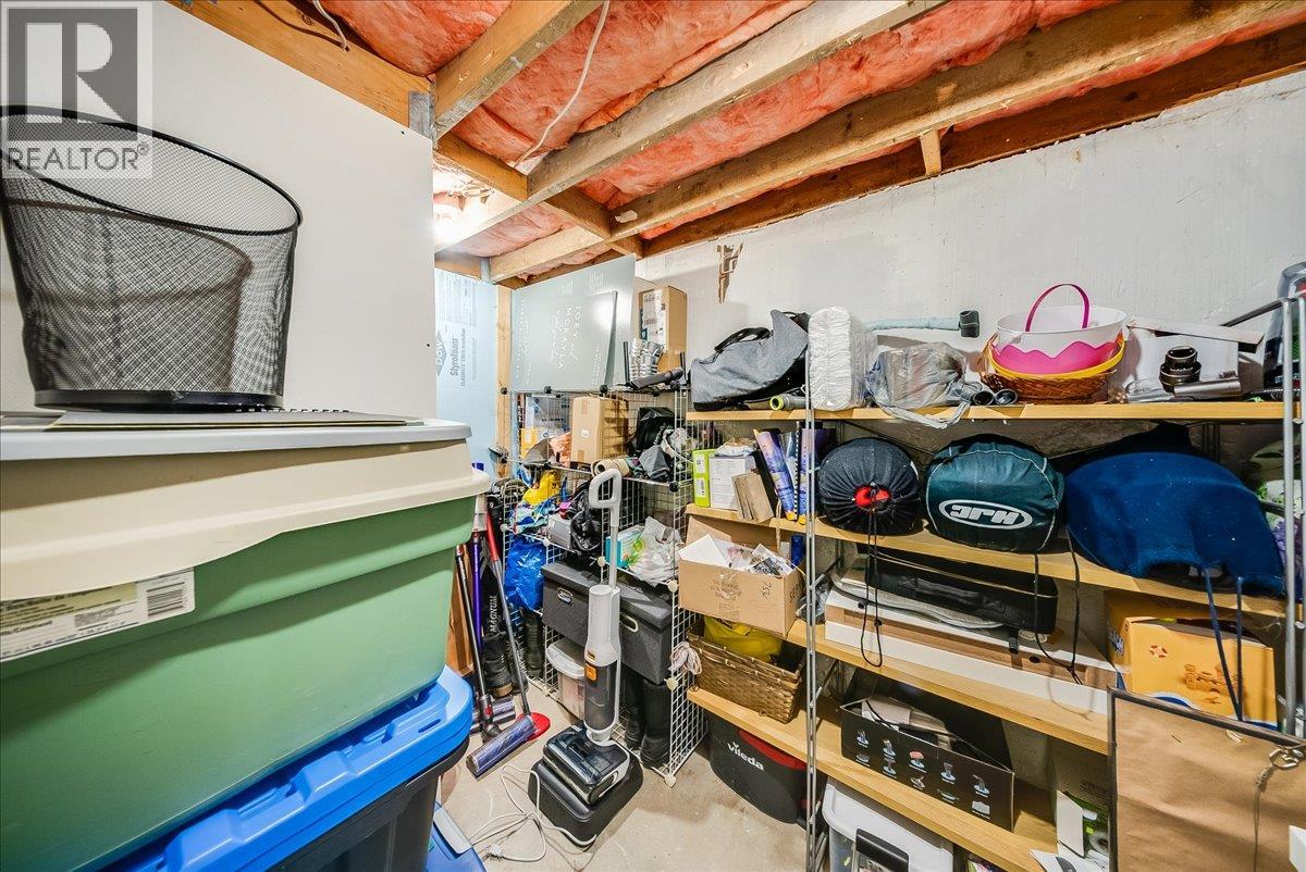 70 WALNUT Avenue - Image 35
