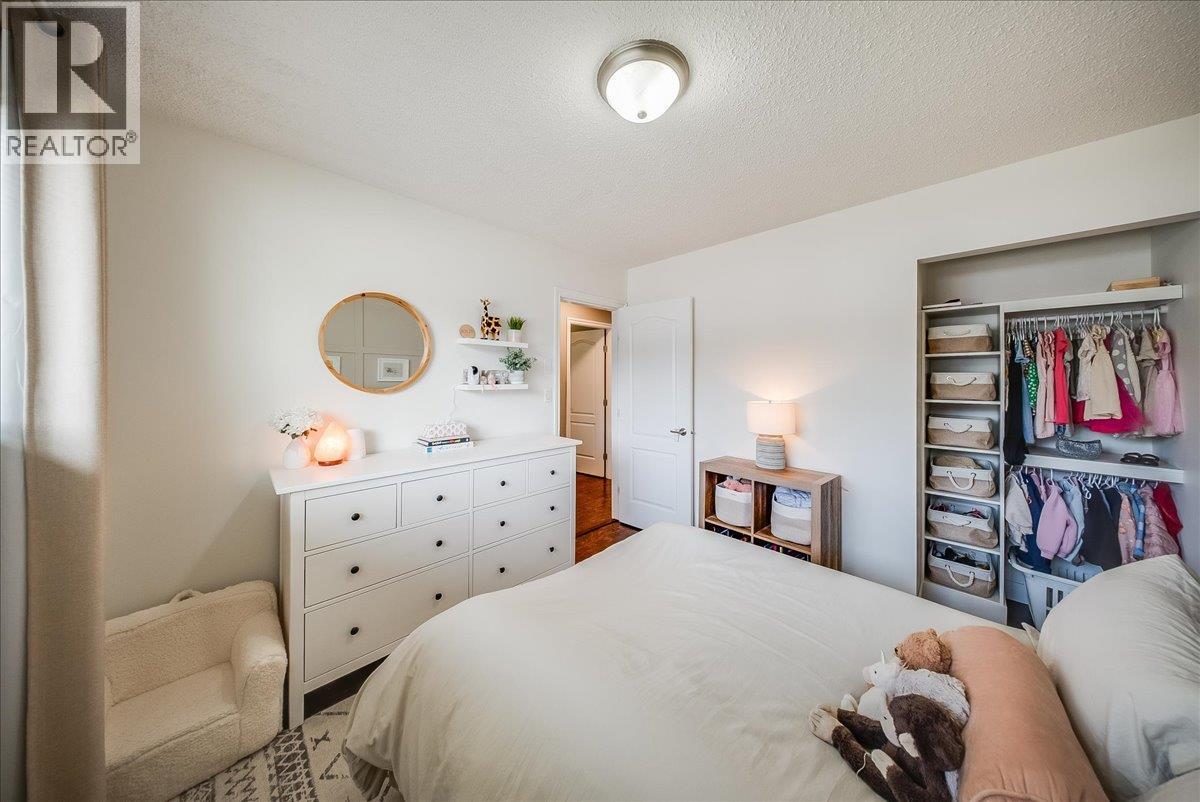 70 WALNUT Avenue - 18