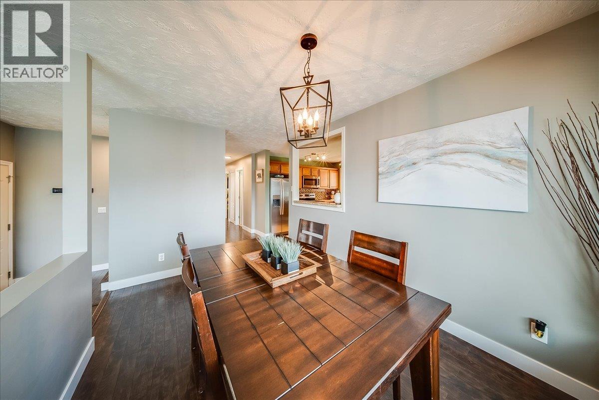 70 WALNUT Avenue - 8