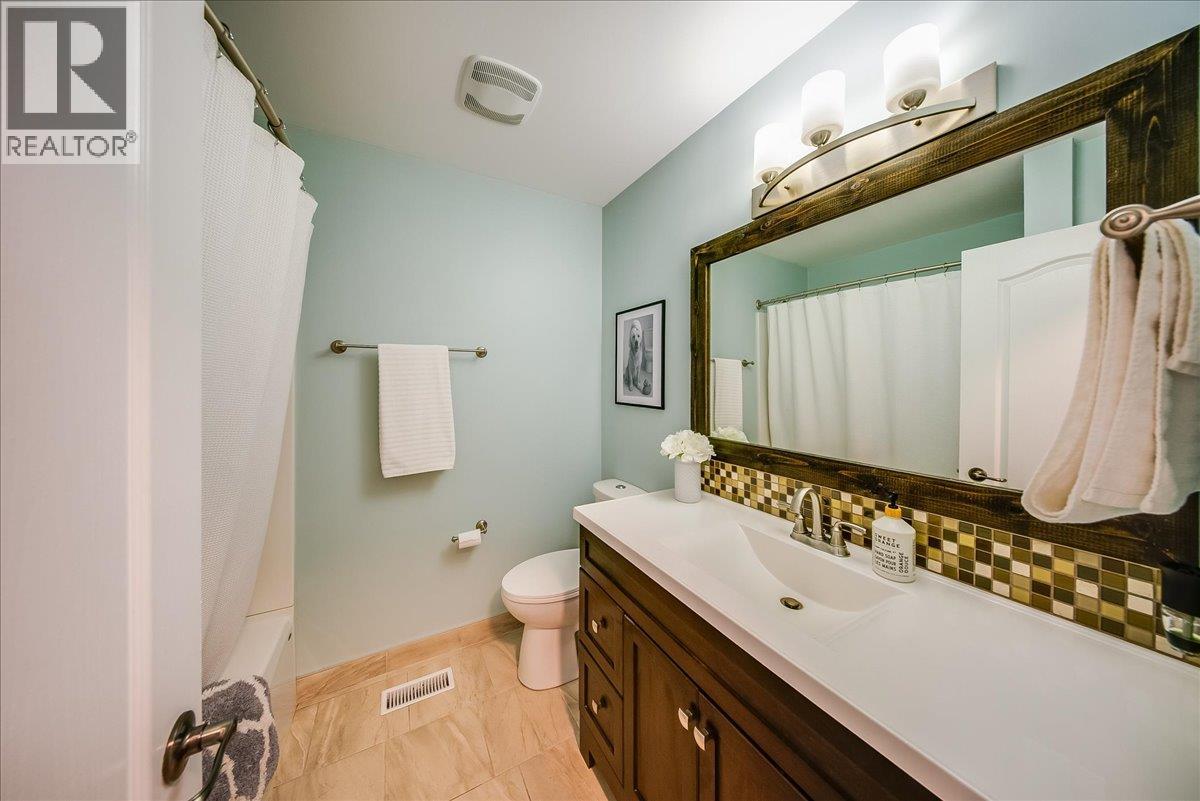 70 WALNUT Avenue - 21