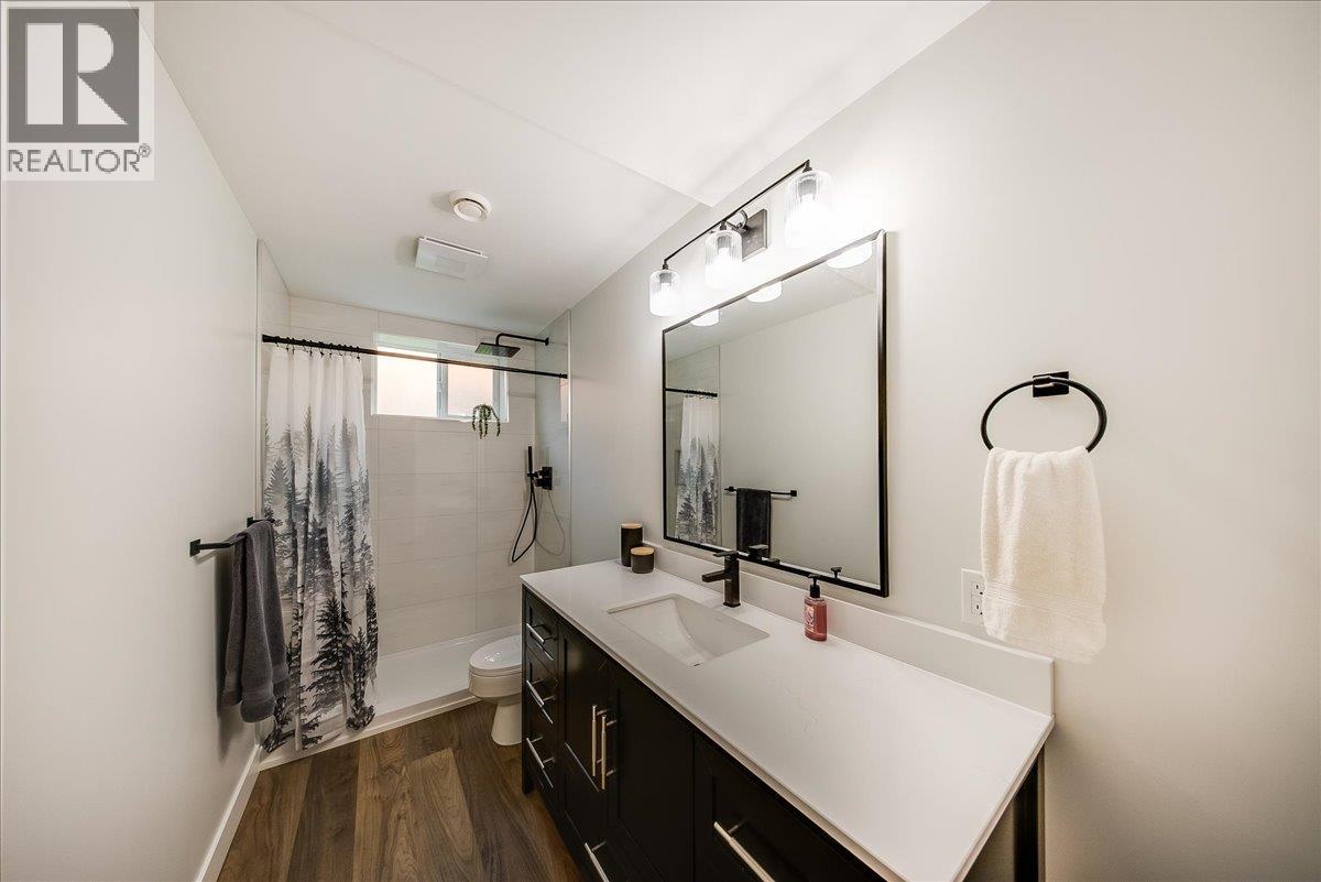 70 WALNUT Avenue - 27