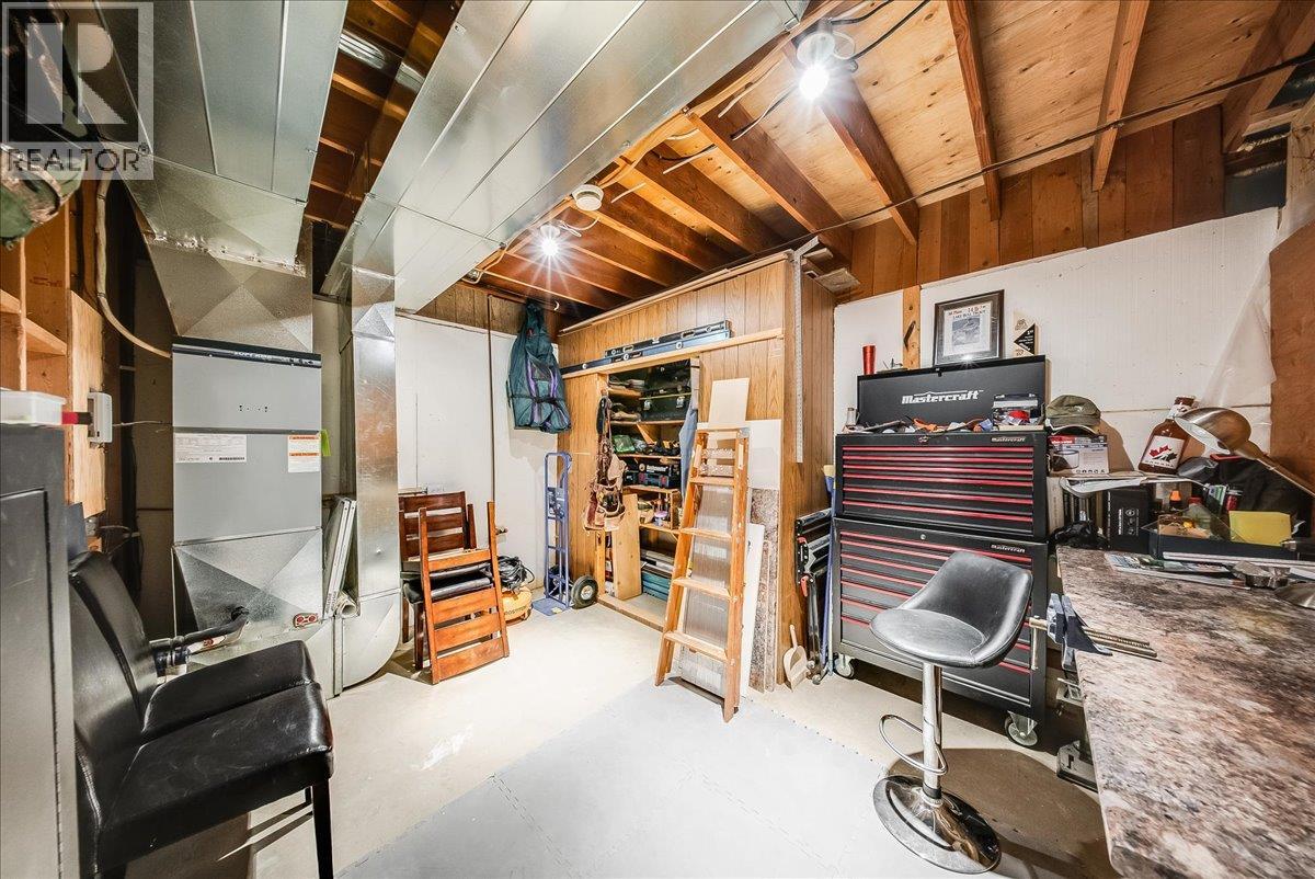 70 WALNUT Avenue - 33