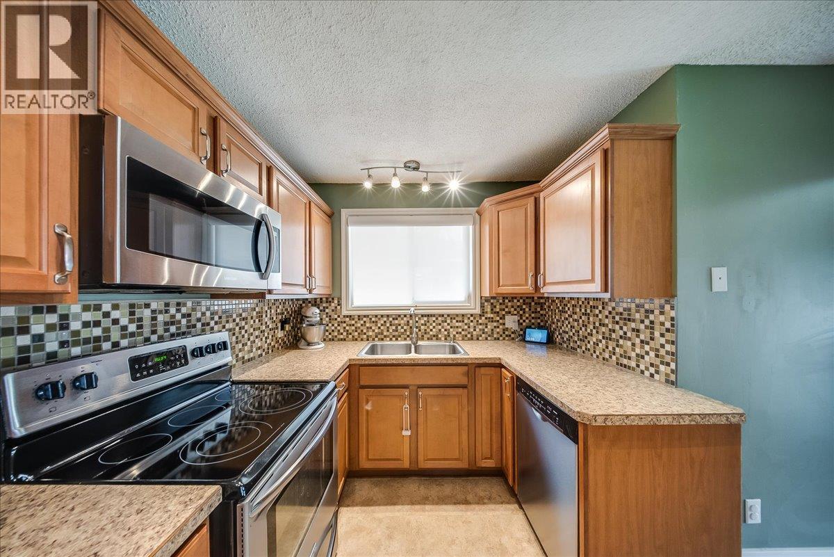 70 WALNUT Avenue - 9