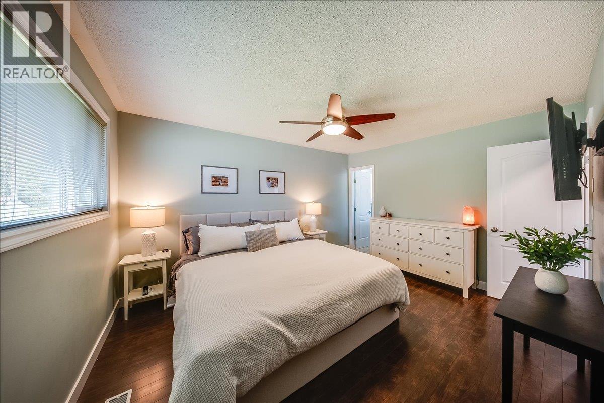 70 WALNUT Avenue - 14