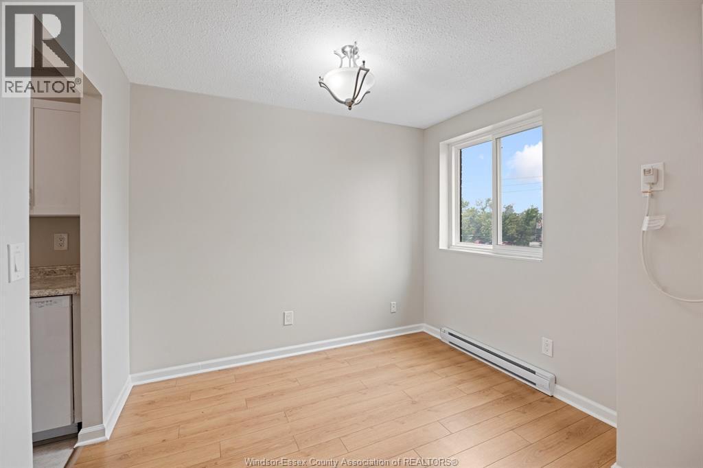 #306 3950 WYANDOTTE STREET East - 15
