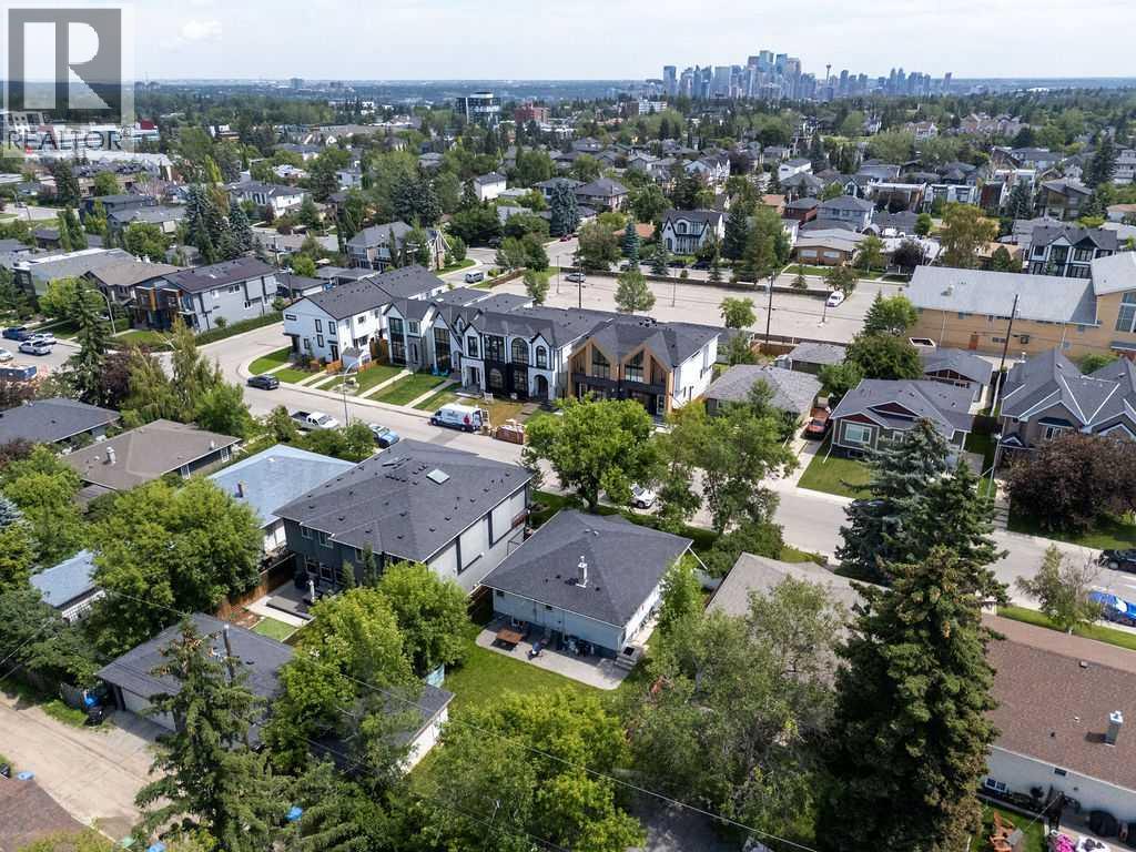 2219 35 Street SW - 31