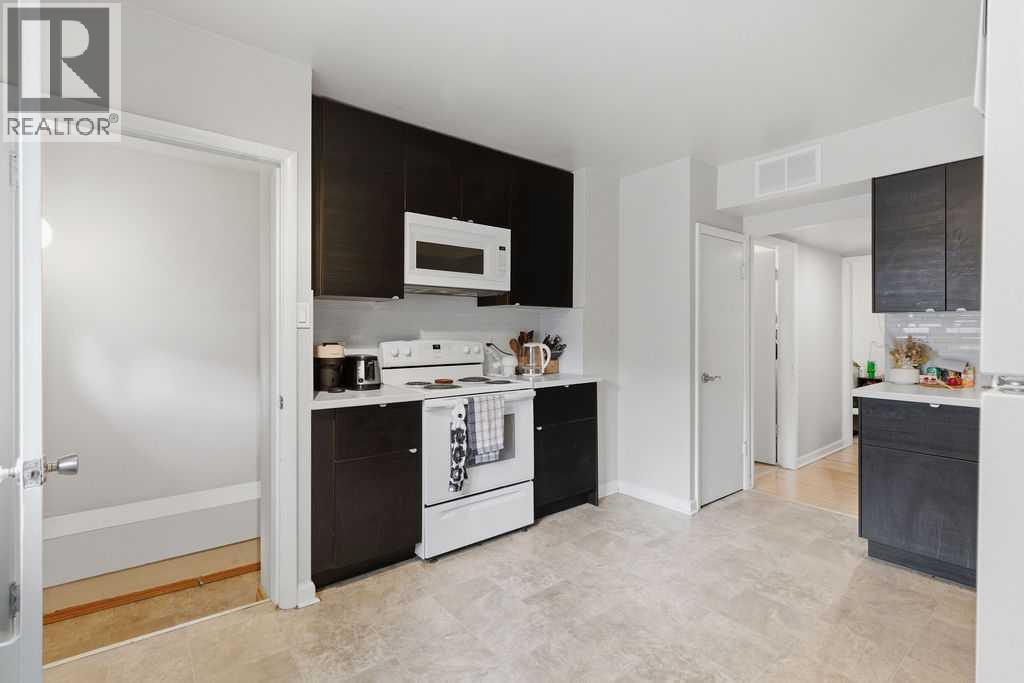 2219 35 Street SW - 8