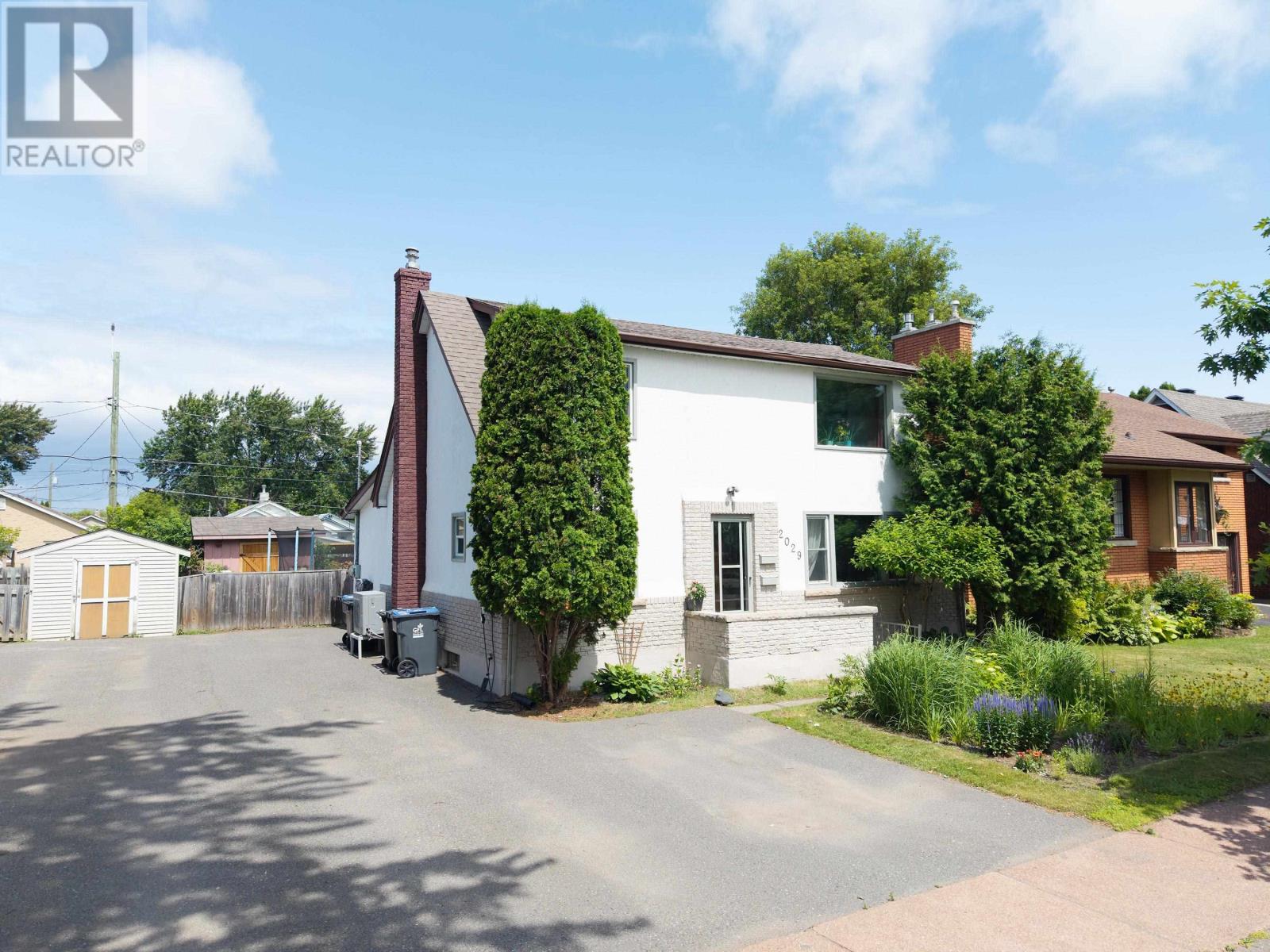 2029 Hamilton Ave. - 2