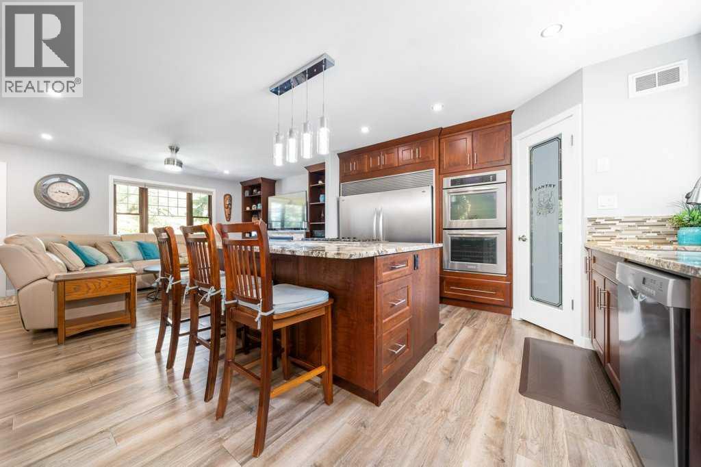 555 10 Street - 27