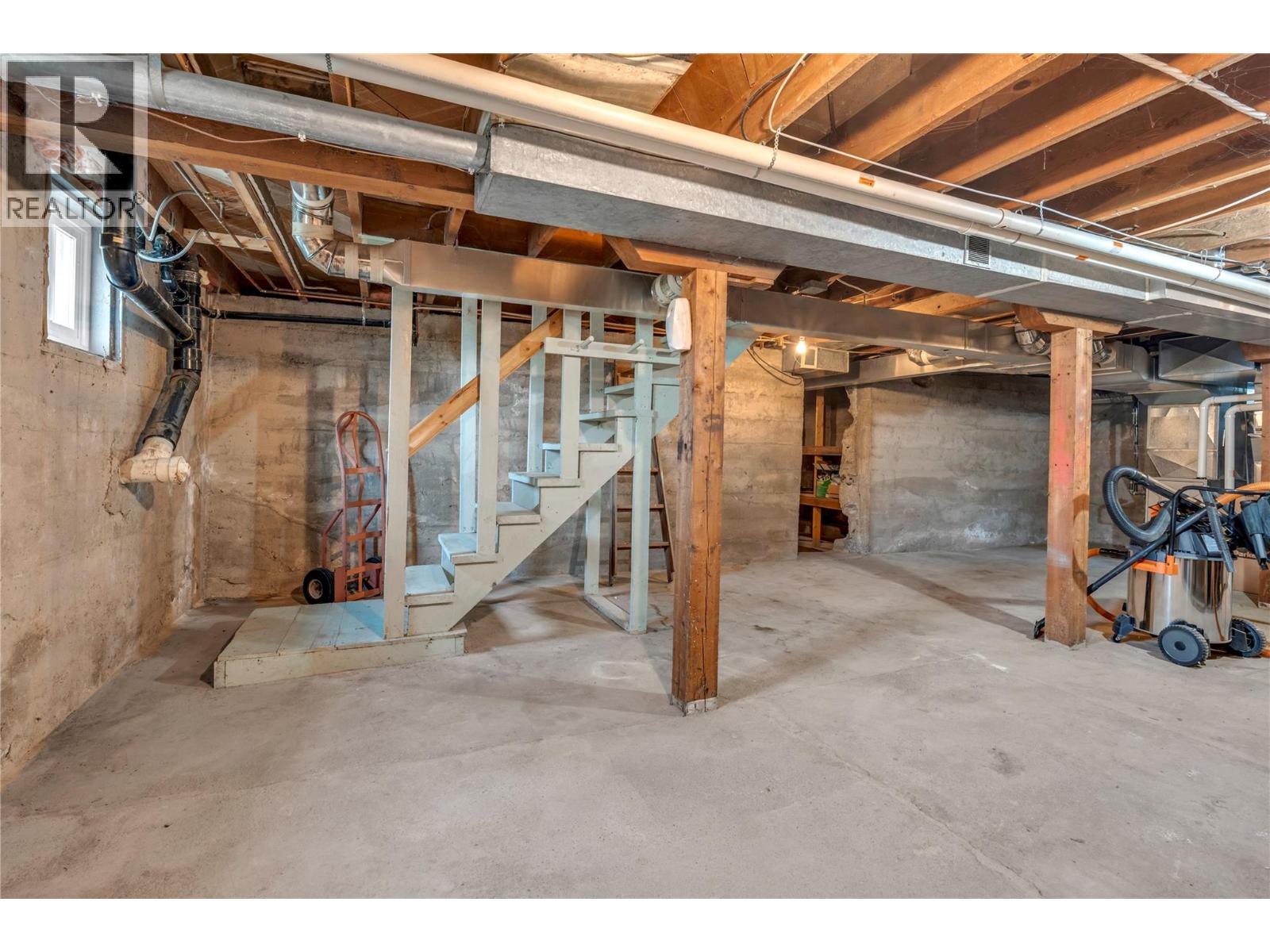  640 Upper Bench Road North, Penticton