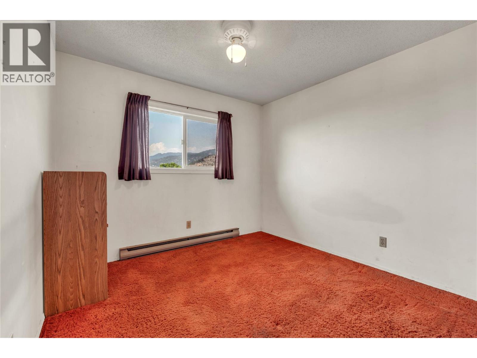  640 Upper Bench Road North, Penticton