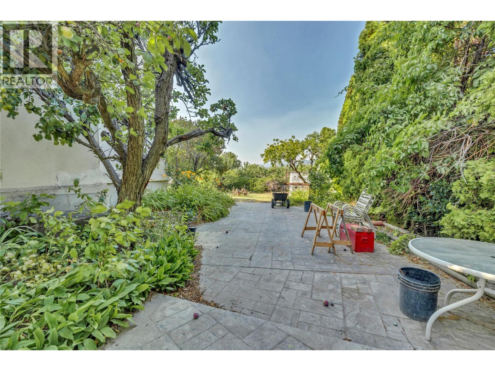  640 Upper Bench Road North, Penticton