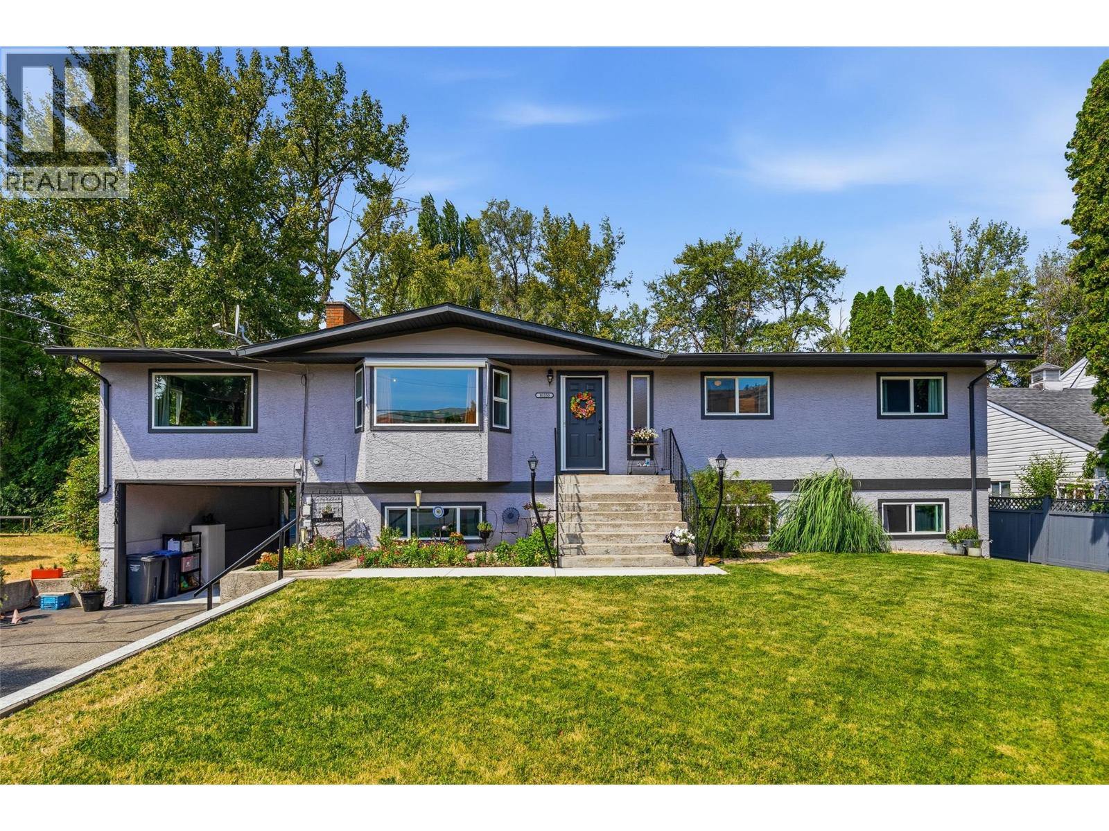 10330 Meadow Road - 1